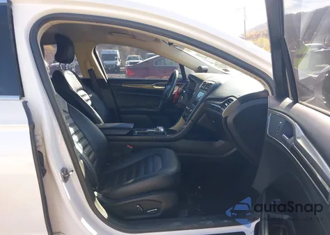 2017 Ford Fusion Se z USA, uszkodzony, nr VIN 3FA6P0T98HR123370